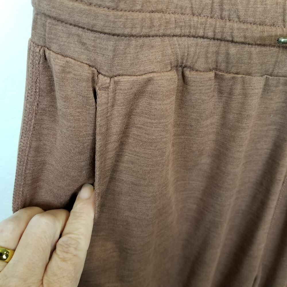 Vuori Women's Brown All Day Jumpsuit Size Medium - Picture 6 of 8